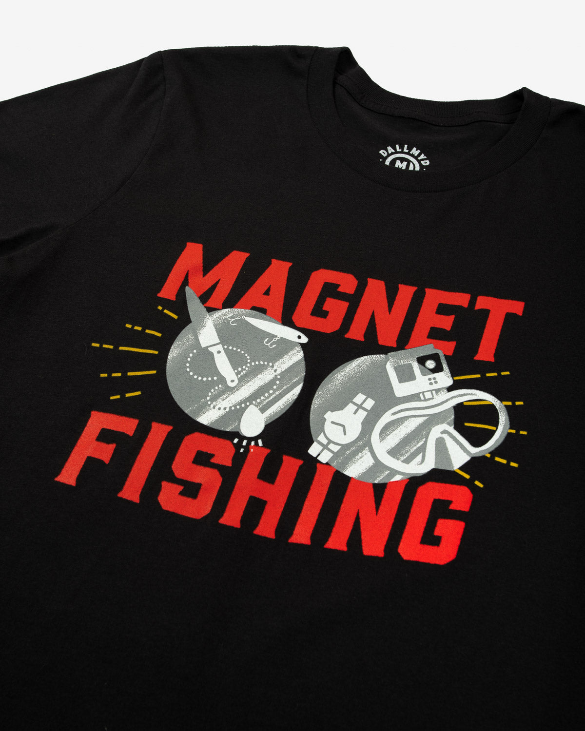  Magnet Fishing Fisherman Gift Treasure Hunter T-Shirt